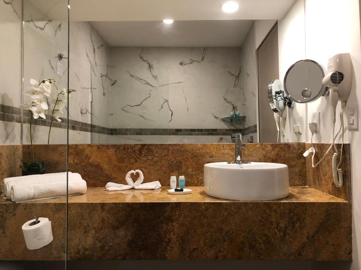 Sky Inn Hotel - Канкун Экстерьер фото