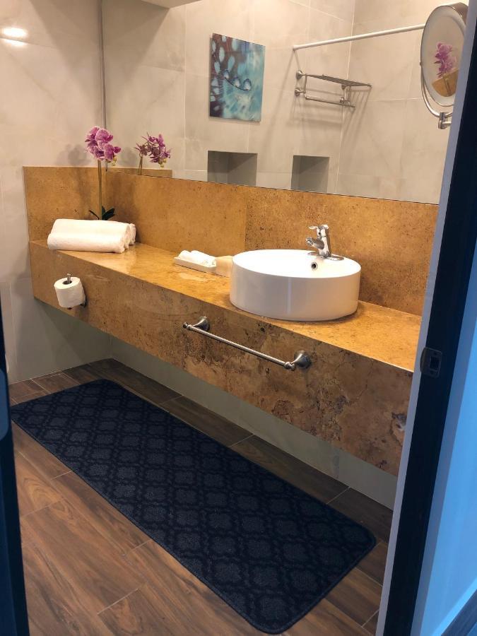 Sky Inn Hotel - Канкун Экстерьер фото