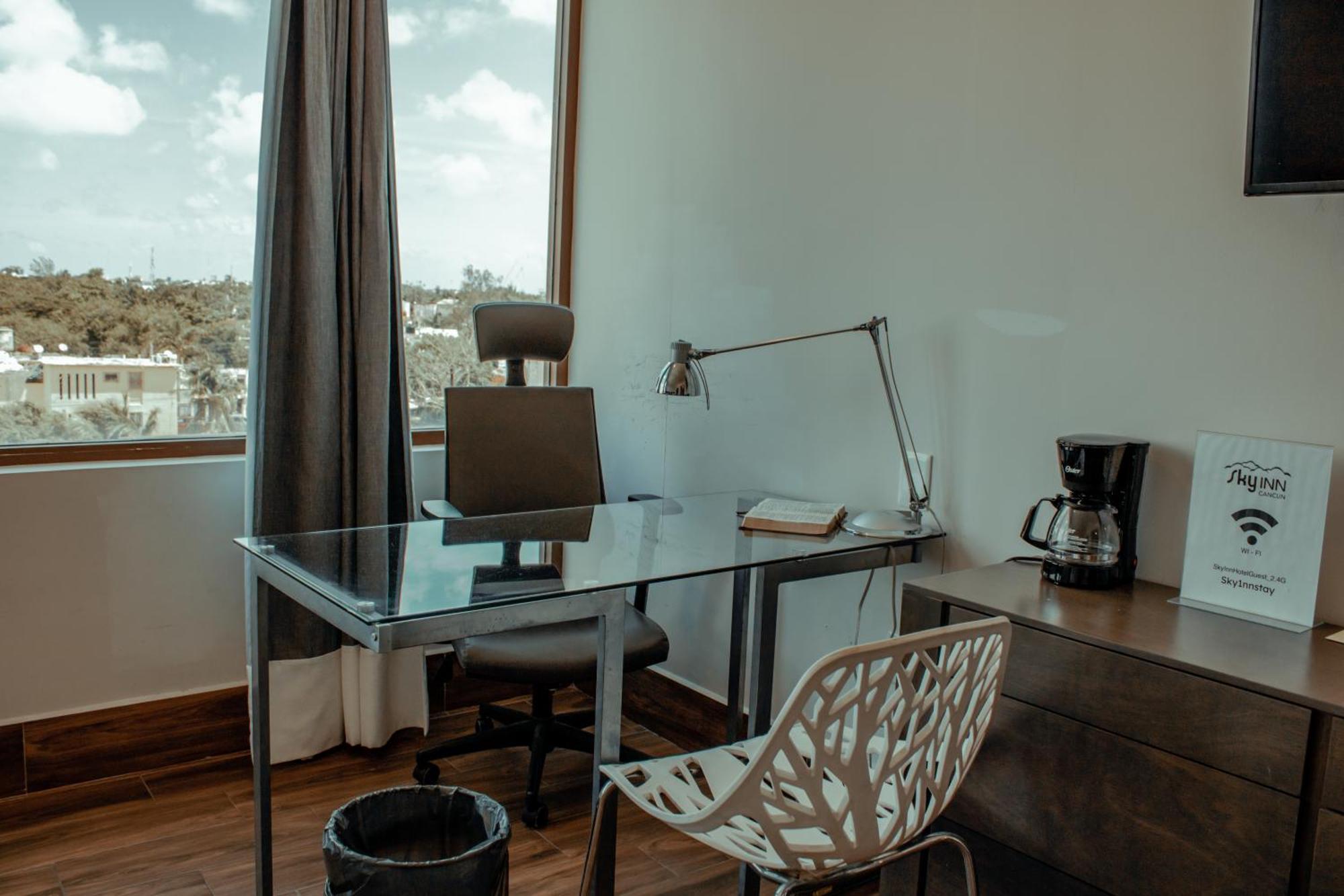 Sky Inn Hotel - Канкун Экстерьер фото