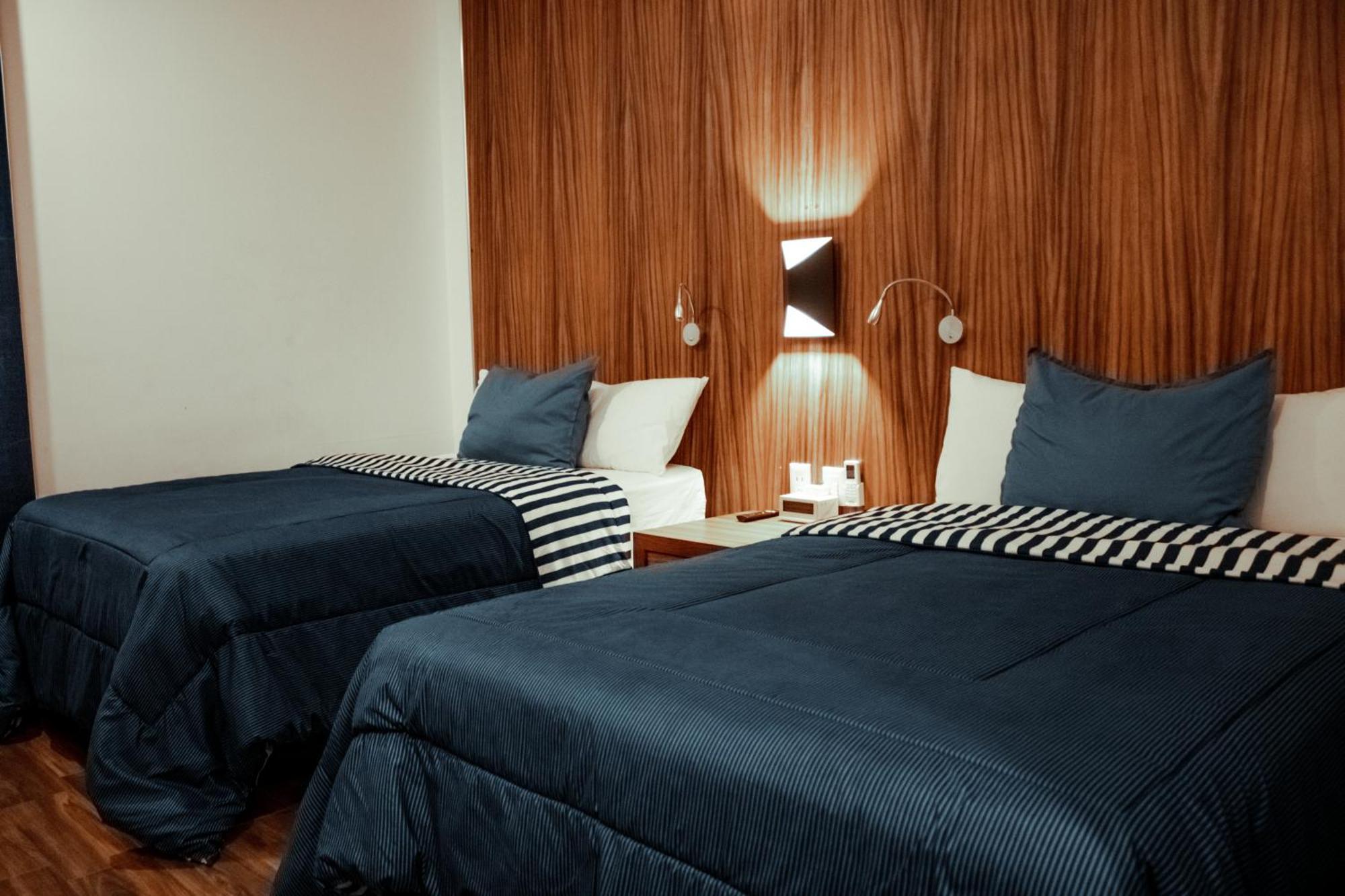Sky Inn Hotel - Канкун Экстерьер фото